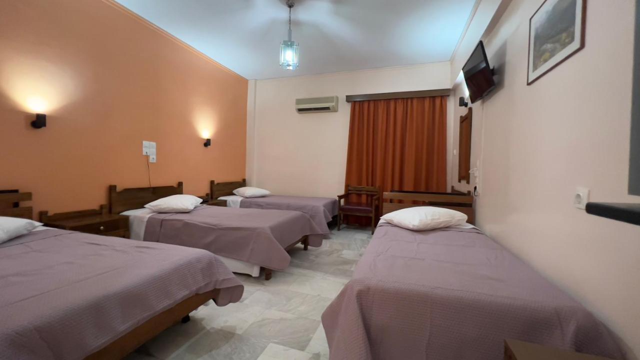 Hotel Cosmos 2*