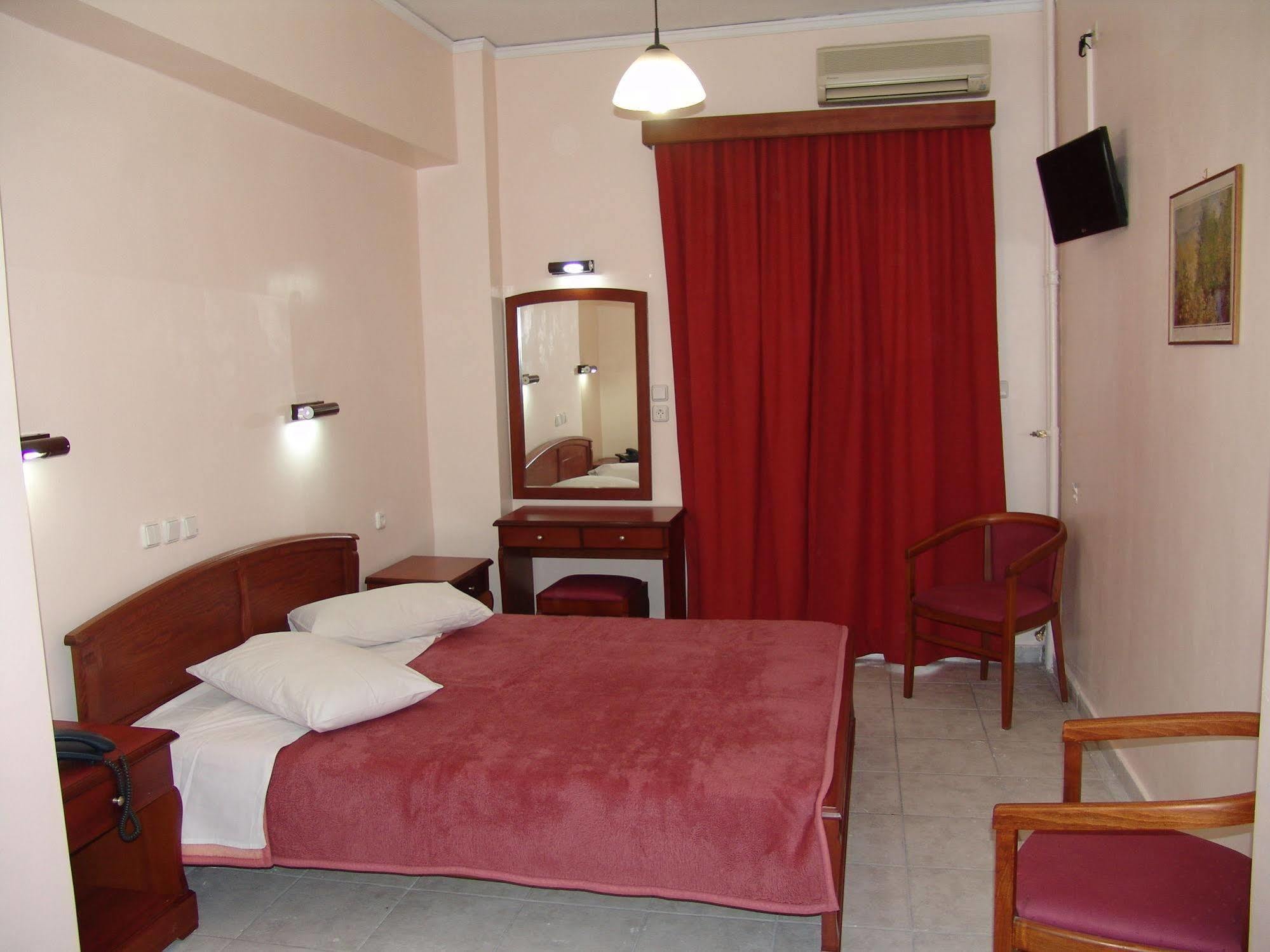 Cosmos Hotel