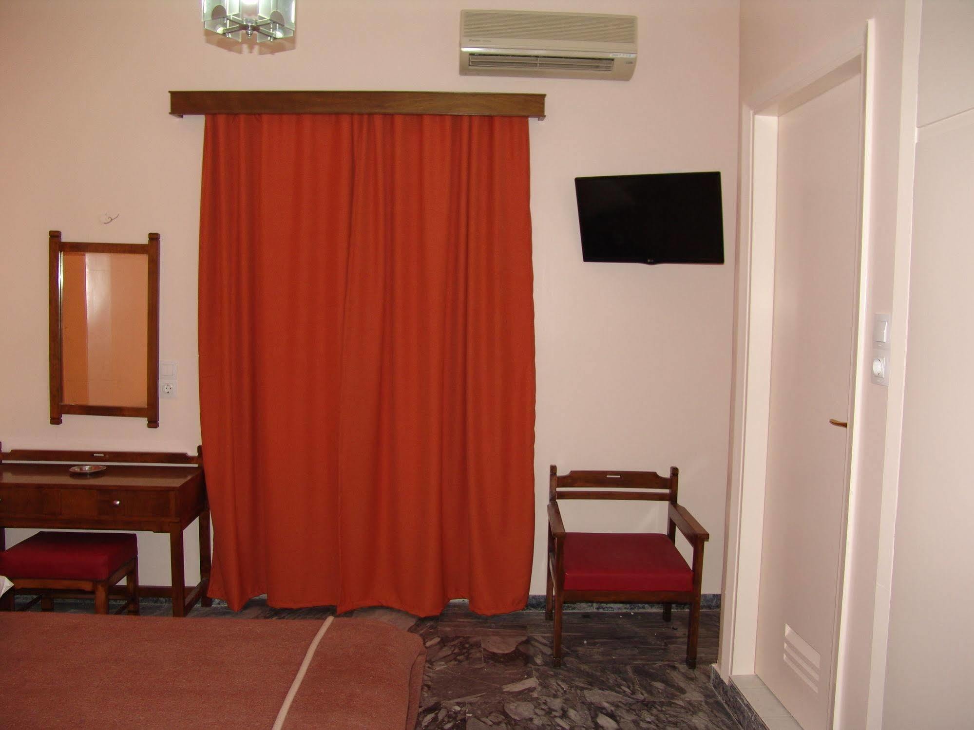 Hotel Cosmos Athens